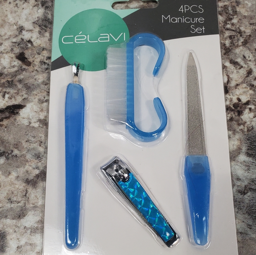 Célavi Blue Manicure Set - 4PCS